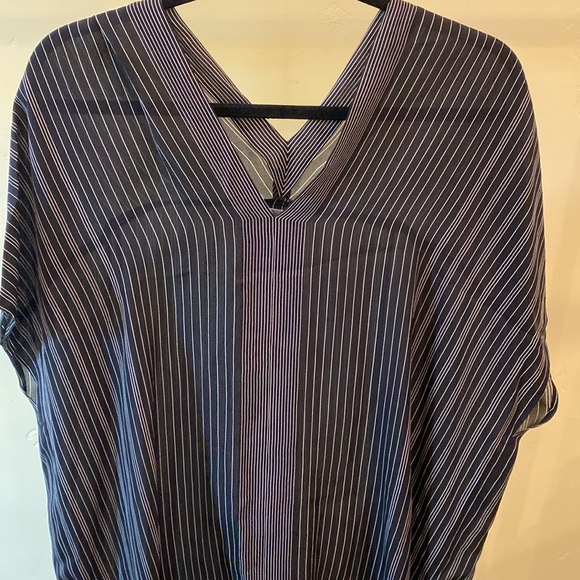 NWT Vince black and white stripe tunic, size L. - Picture 2 of 7